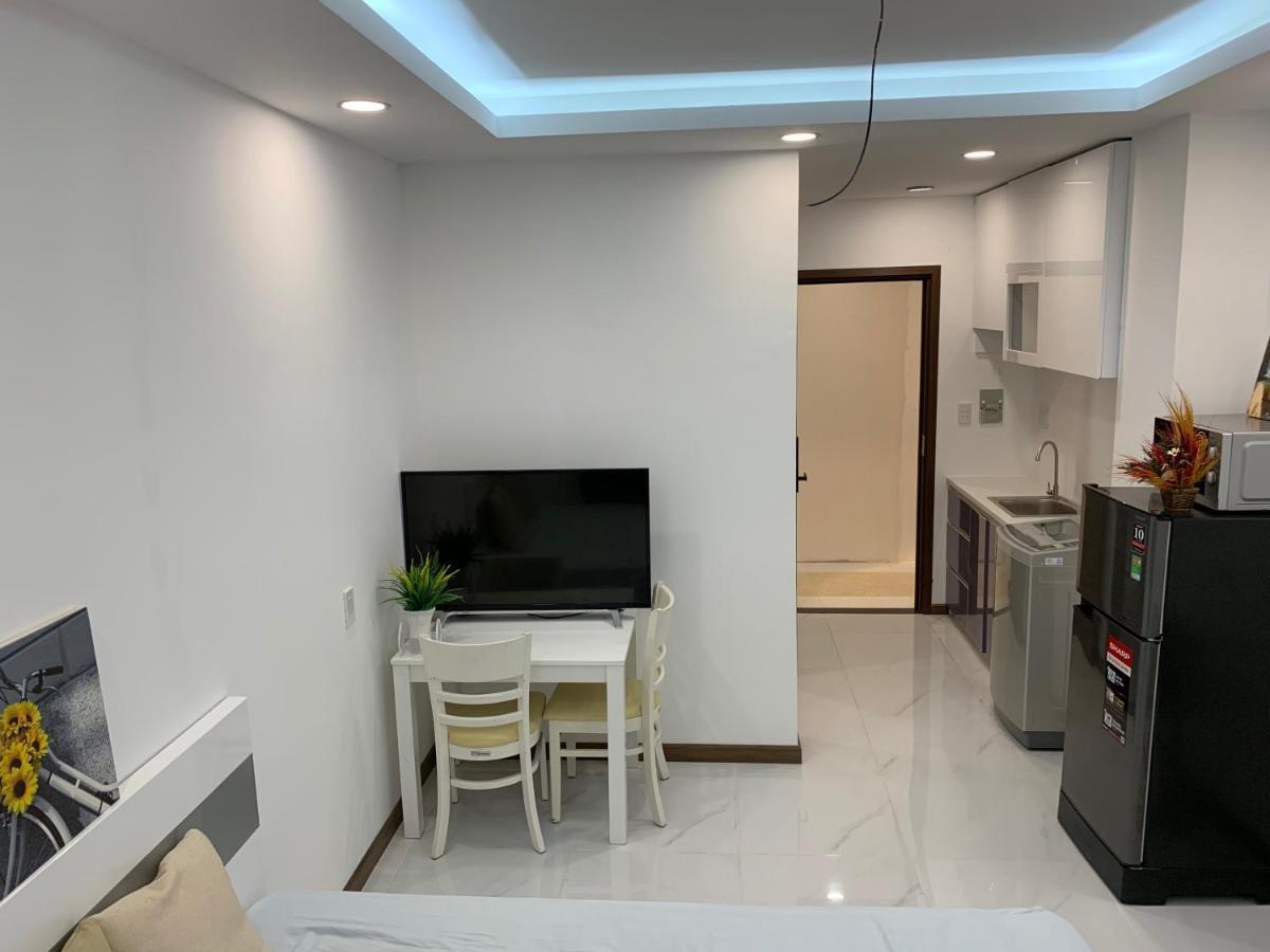 Smiley Apartment Quan 2 Хошимін Екстер'єр фото