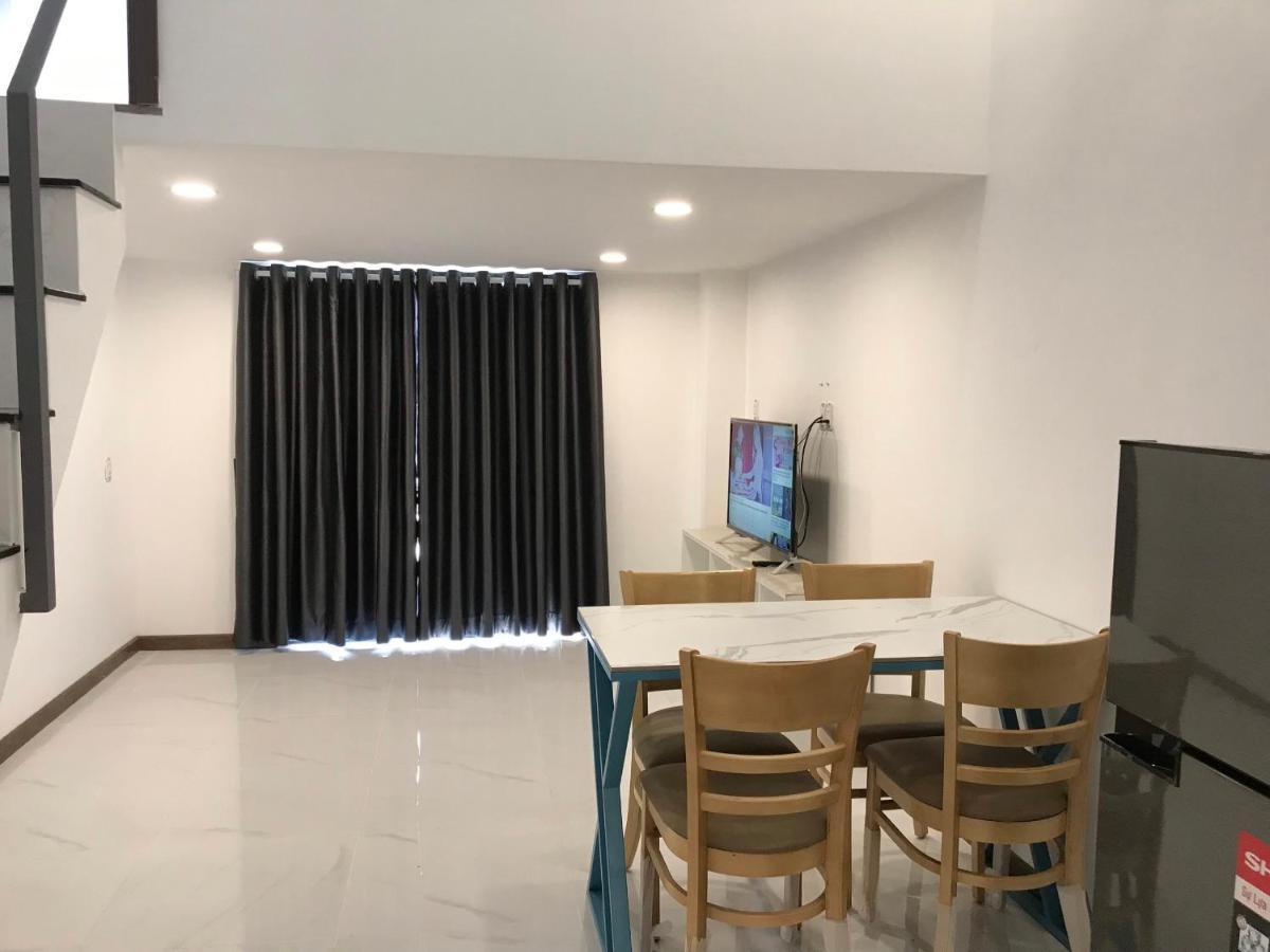 Smiley Apartment Quan 2 Хошимін Екстер'єр фото